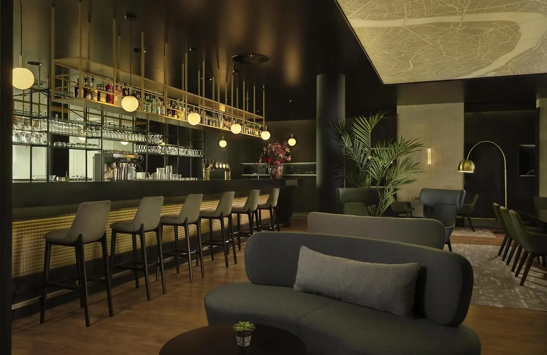 Park Plaza Amsterdam Airport-1