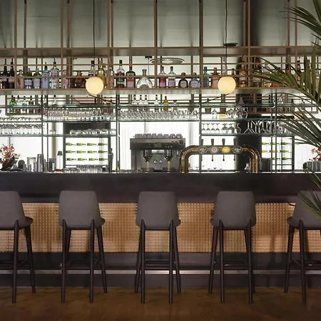 Park Plaza Amsterdam Airport-2